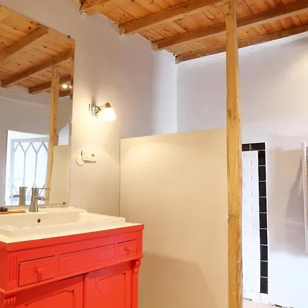 La Maison De Louis Couette-café 3*