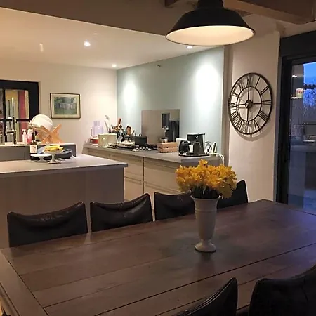 La Maison De Louis Couette-café 3*